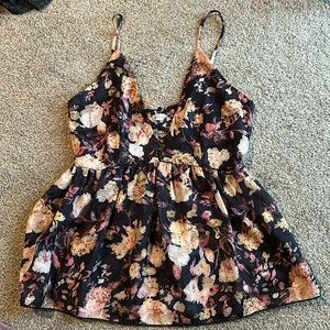Floral Chiffon Babydoll Tank Top from buckle. A. Peach brand medium
